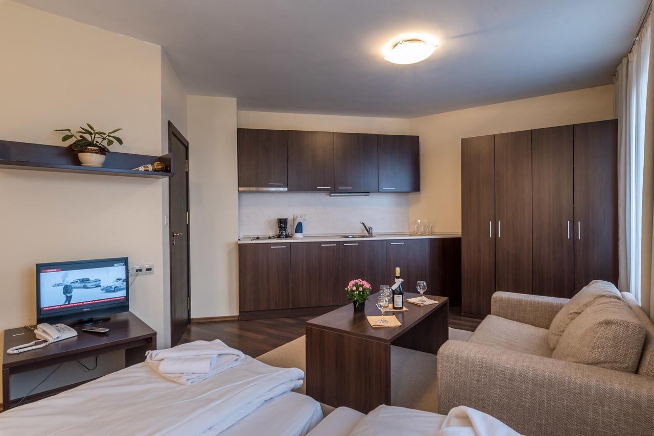 Aparthotel Aspen Bansko Exterior photo
